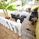Amplia Casa 5 En Cruz Con Zona Trabajar Сasa de vacaciones