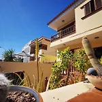 Amplia Casa 5 En Cruz Con Zona Trabajar Сasa de vacaciones *
