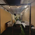 Amplia Casa 5 En Cruz Con Zona Trabajar
