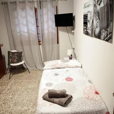 Amplia Casa 5 En Cruz Con Zona Trabajar サンタクルスデテネリフェ