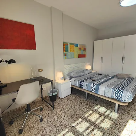 Amplia Casa 5 En Cruz Con Zona Trabajar 別荘 *