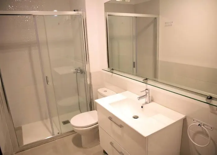 Amplia Casa 5 En Cruz Con Zona Trabajar Vakantiehuis Santa Cruz de Tenerife