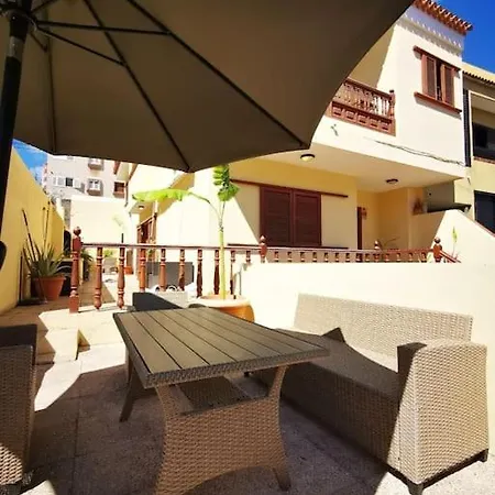 Amplia Casa 5 En Cruz Con Zona Trabajar * Santa-Cruz de Ténérife