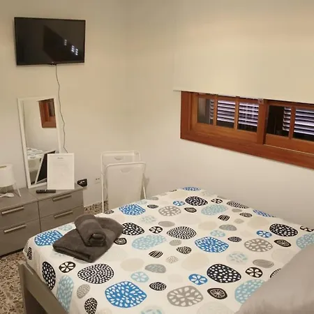 Amplia Casa 5 En Cruz Con Zona Trabajar Casa vacanze Santa Cruz de Tenerife
