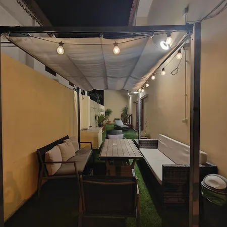 Amplia Casa 5 En Cruz Con Zona Trabajar